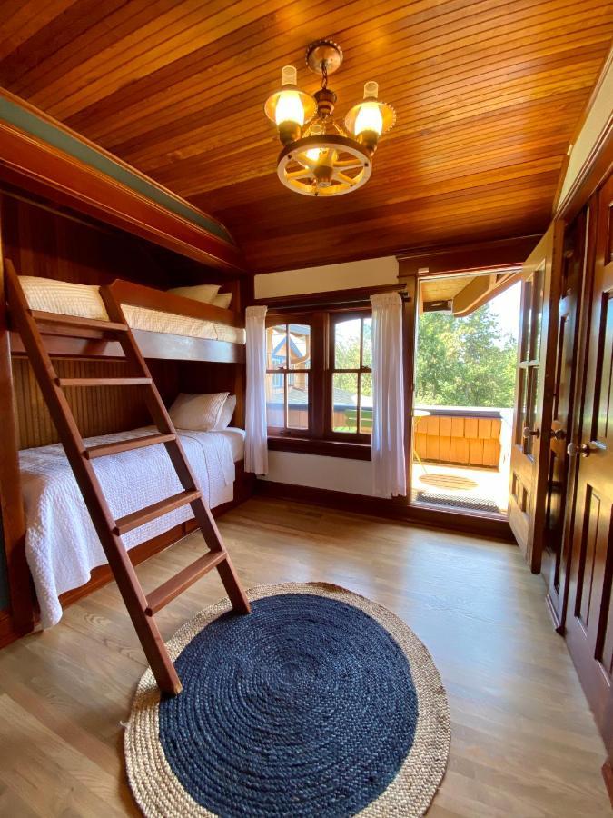 Mount Tom House Bed & Breakfast Harrisburg Екстериор снимка